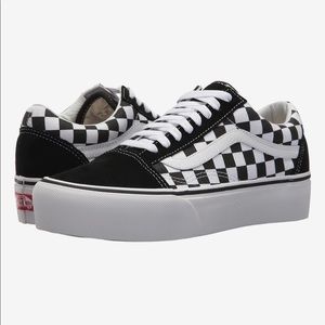 Vans Old Skool Platform Shoes (*NEW)